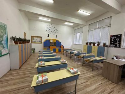 Първи учебен ден  - НУ Св. Св. Кирил и Методий - Троян
